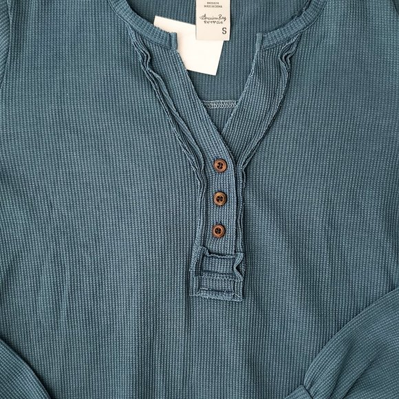 AMERICAN RAG Framed Henley Top - Picture 4 of 8